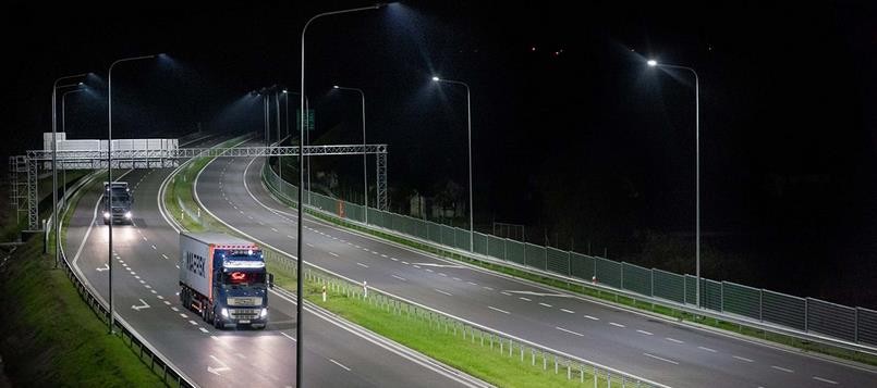 55341998-b437-4fe4-b13d-a4c8d24b9fb0